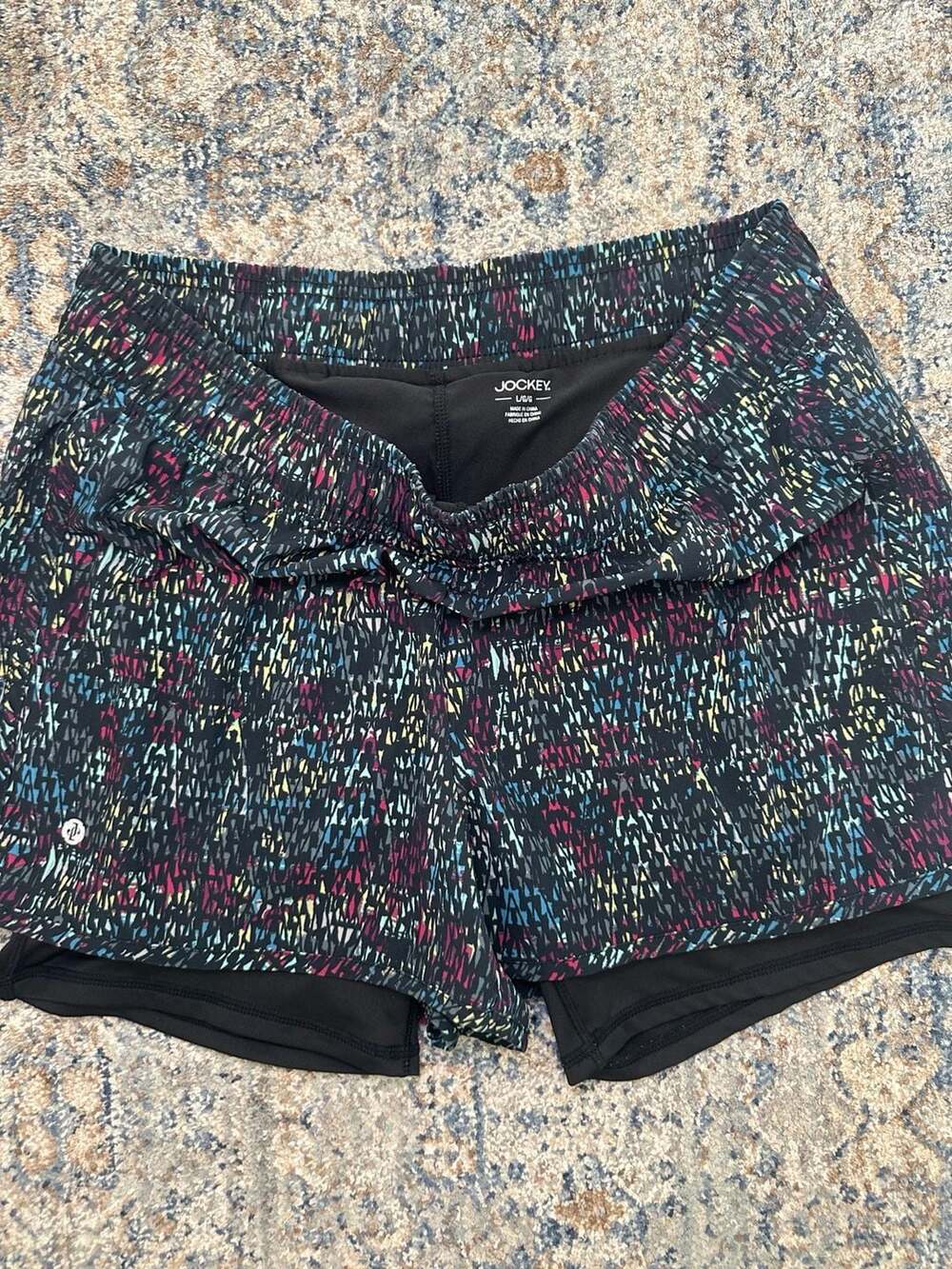 Jockey Women's Black Multi-Color Abstract Print Athletic Running Shorts Size Lar